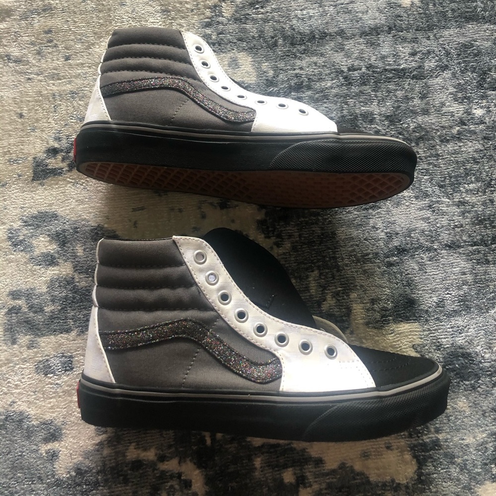 New Custom Vans (RARE)